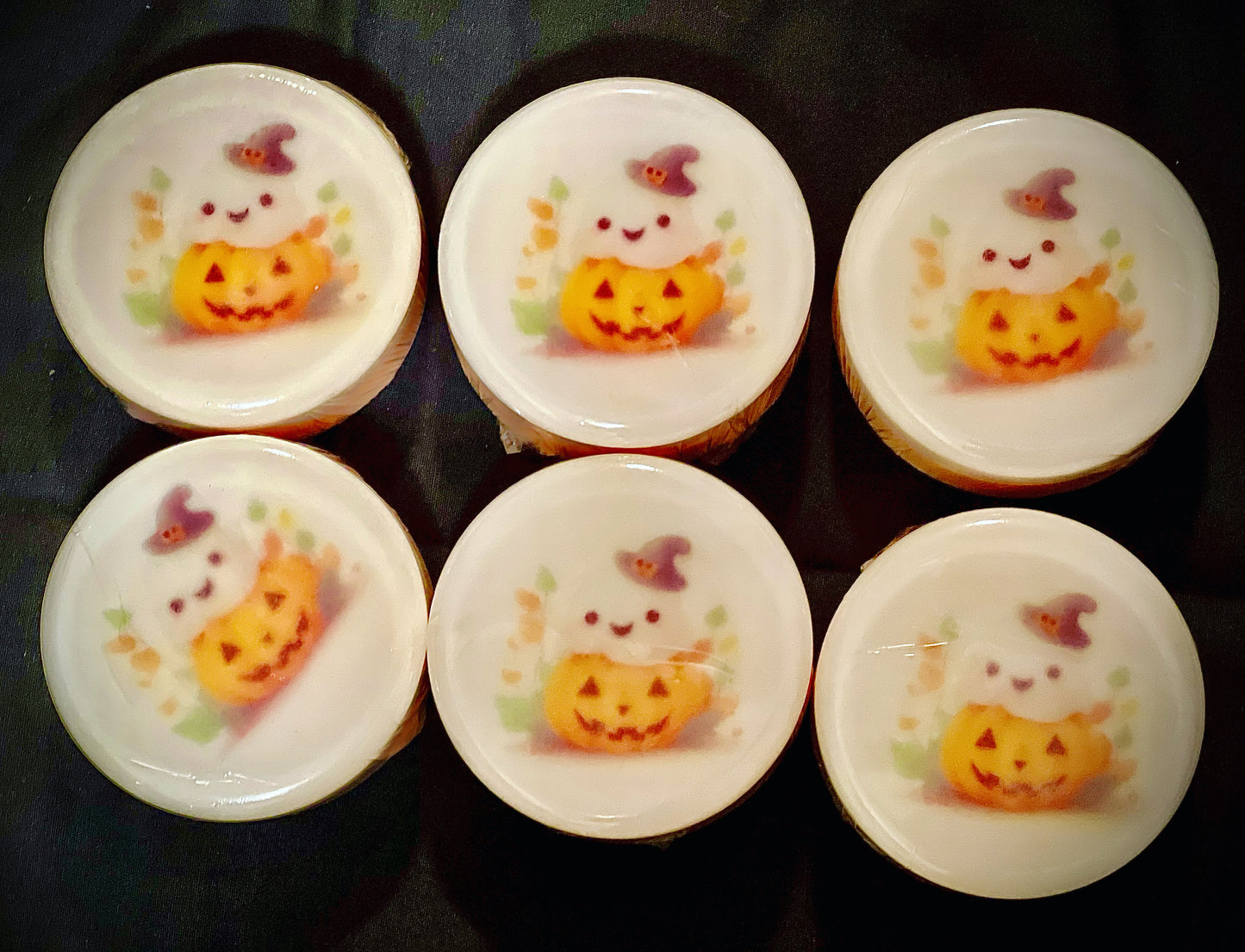 Pumpkin spiced ghosties soap