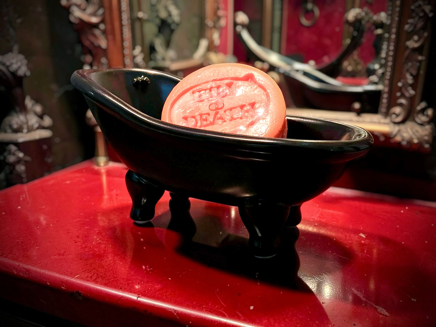 Gothic Bathtub Soap Dish – Cute Dark Aesthetic Bathroom Decor