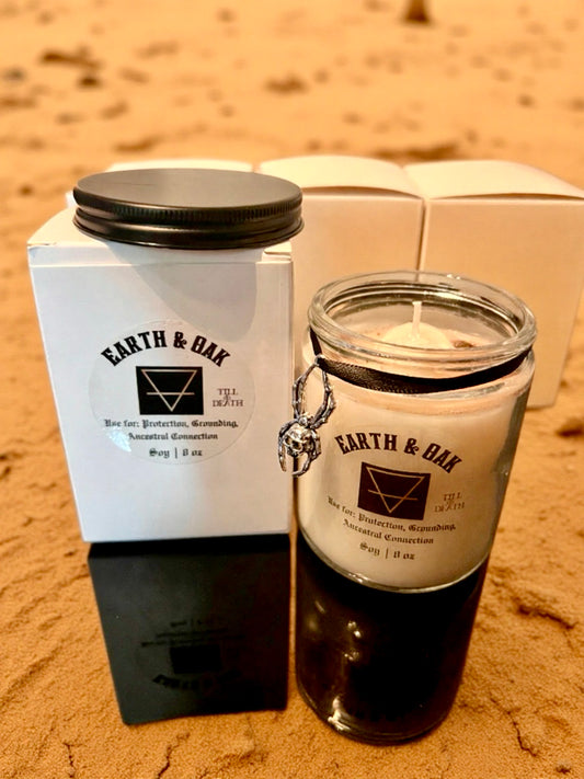 Earth & Oak Scented Candle